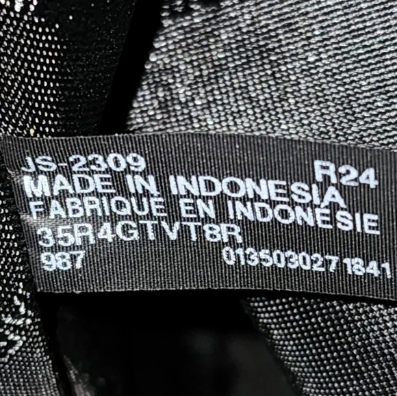 Michael Kors Jet Set Medium Tote Bag - Picture 6 of 9